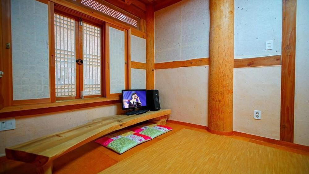 Kumwondang Jeonju Hanokstay Luaran gambar