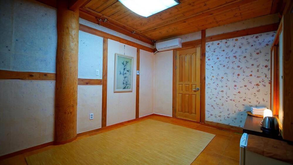 Kumwondang Jeonju Hanokstay Luaran gambar