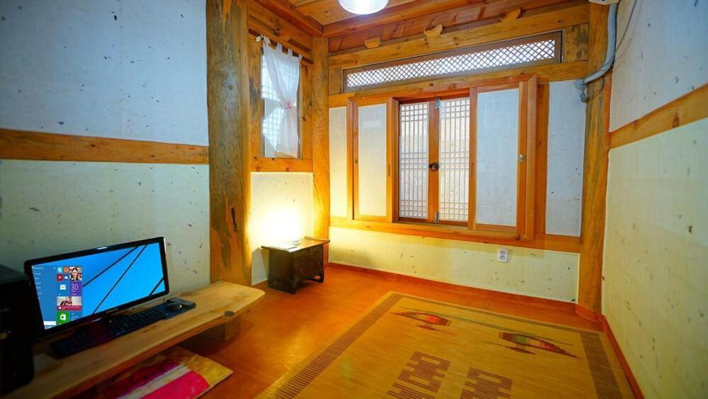 Kumwondang Jeonju Hanokstay Luaran gambar